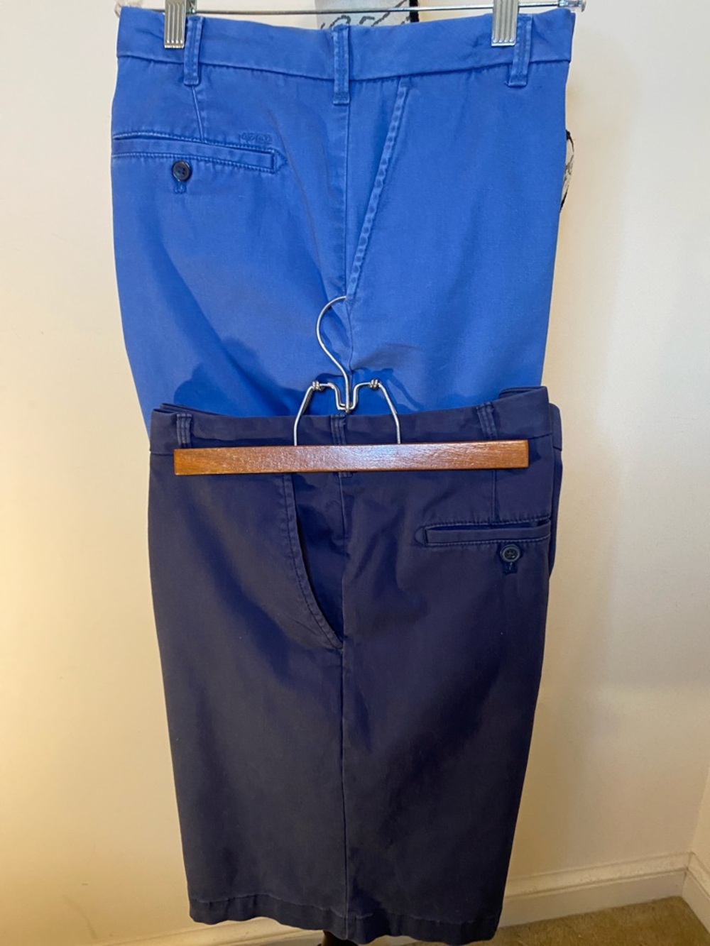 Two Pair Izod Saltwater Royal & Navy Blue Flat Front Chino 36” Shorts